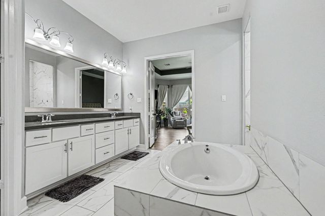 2627 Petunia Valley Drive, Brookshire, TX 77423