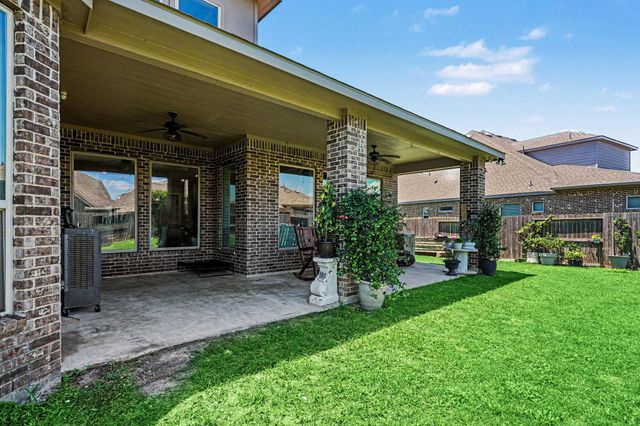 2627 Petunia Valley Drive, Brookshire, TX 77423