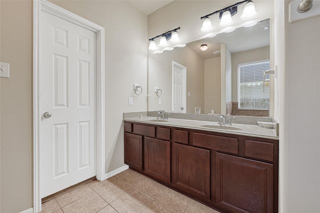 15842 Lost Anchor Way Lane, Houston, TX 77044