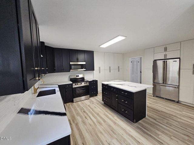 711 Kildaire Farm Road, Cary, NC 27511