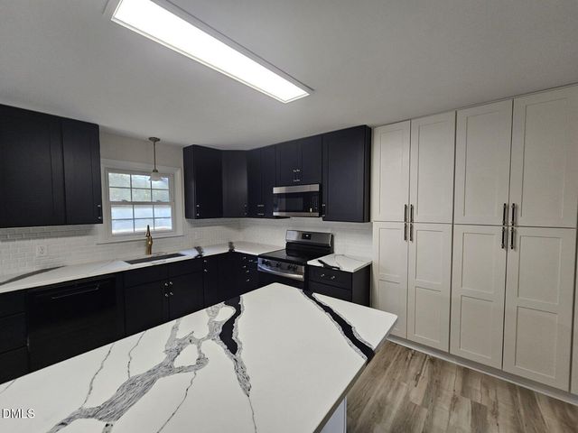 711 Kildaire Farm Road, Cary, NC 27511