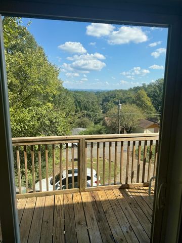 234 Buena Vista Drive, Chattanooga, TN 37404