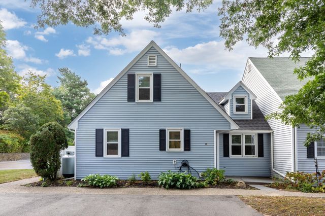 12 State Rd 2E, Plymouth, MA 02360