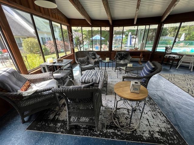 12 State Rd 2E, Plymouth, MA 02360
