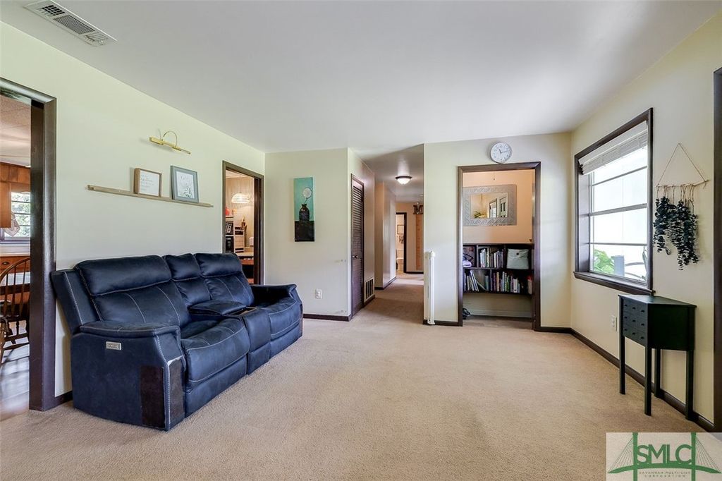 Image 16 of property listing at 1325 Pine Barren Road, Pooler, GA 31322