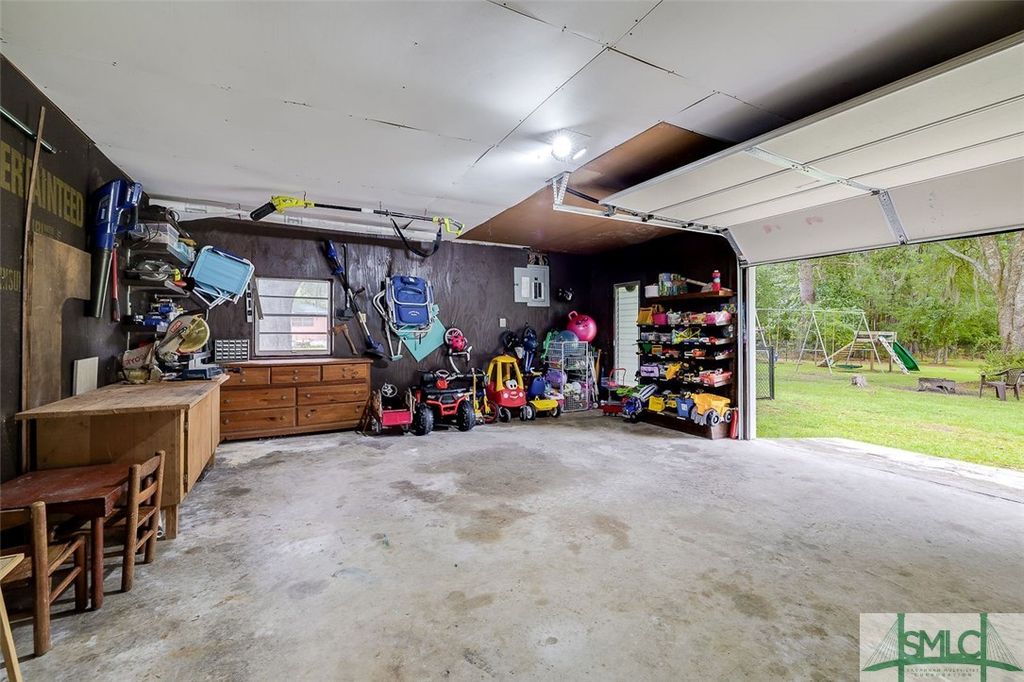 Image 42 of property listing at 1325 Pine Barren Road, Pooler, GA 31322