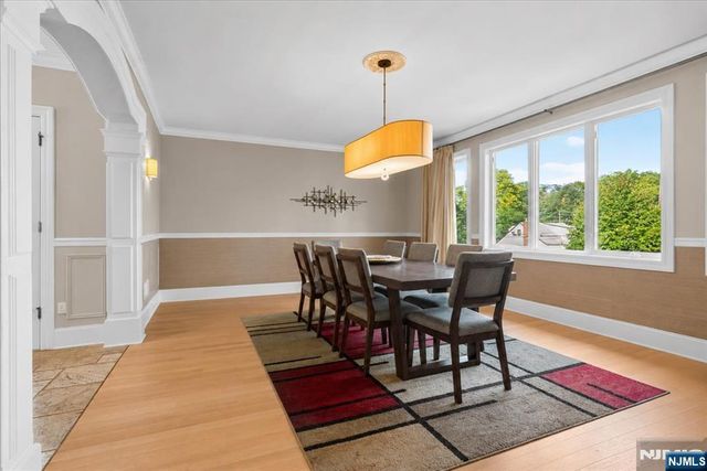 412 Valley View Avenue, Paramus, NJ 07652