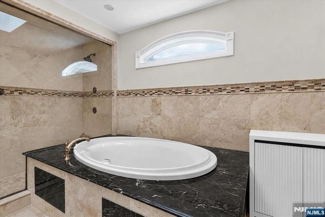 412 Valley View Avenue, Paramus, NJ 07652