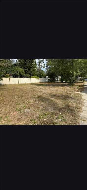 1014 E SITKA STREET, Tampa, FL 33604