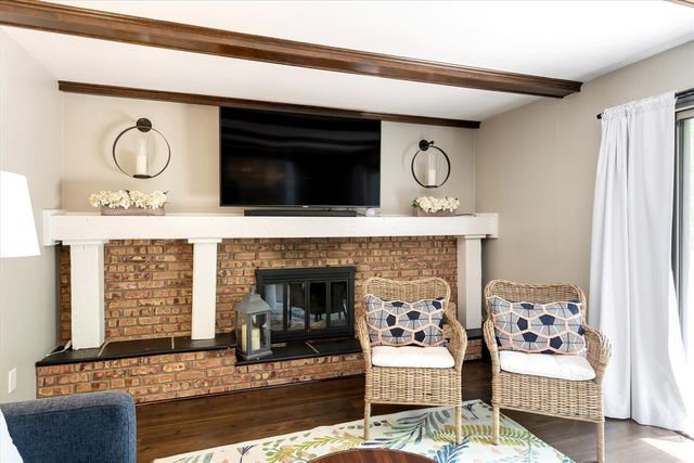 486 Edgeworthe Drive, Ada, MI 49301