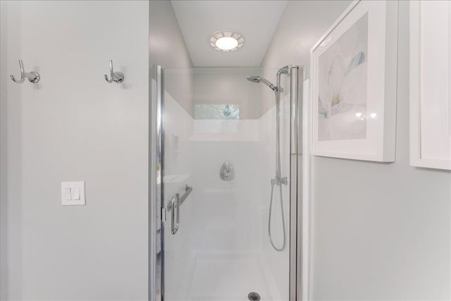 486 Edgeworthe Drive, Ada, MI 49301