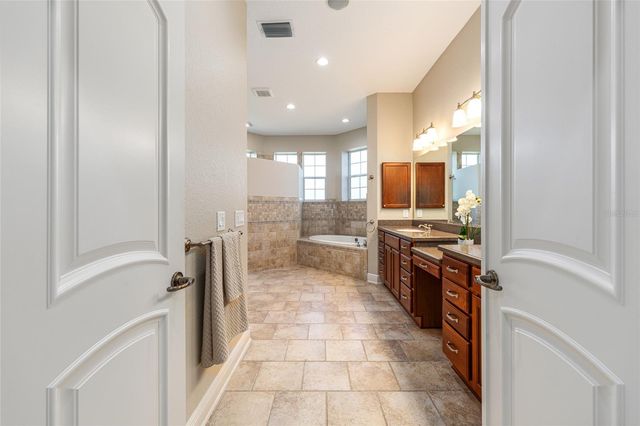 1568 BLACK LAKE DRIVE, The Villages, FL 32162