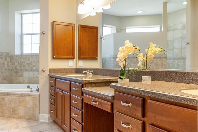 1568 BLACK LAKE DRIVE, The Villages, FL 32162