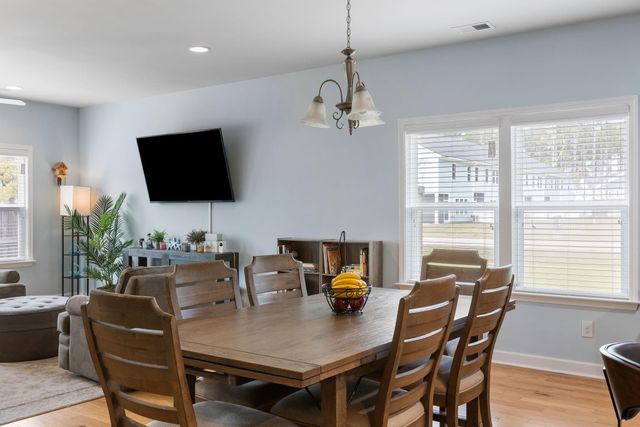 1607 Shady Pine Road, Charleston, SC 29414