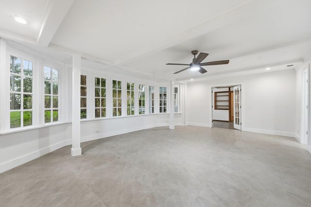 576 SW Rustic Circle, Stuart, FL 34997