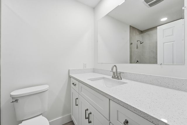 576 SW Rustic Circle, Stuart, FL 34997