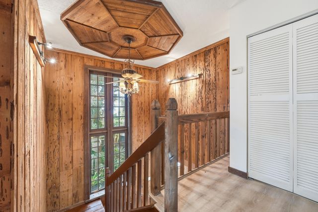 576 SW Rustic Circle, Stuart, FL 34997