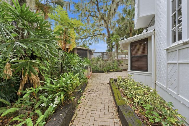 576 SW Rustic Circle, Stuart, FL 34997