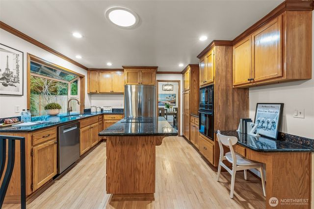 4712 241st Avenue SE, Sammamish, WA 98029