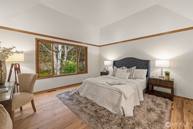 4712 241st Avenue SE, Sammamish, WA 98029