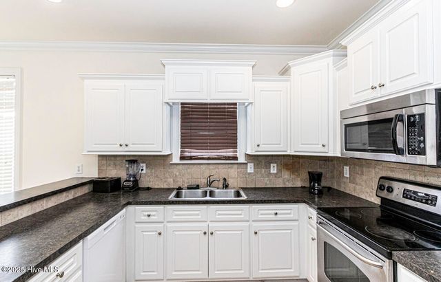 4307 Maple Leaf Lane, Wilson, NC 27893