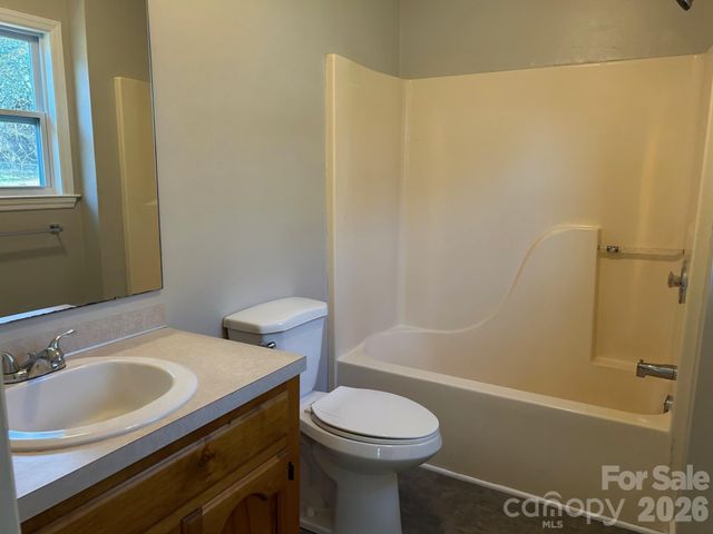 564 Shiloh Road S, York, SC 29745