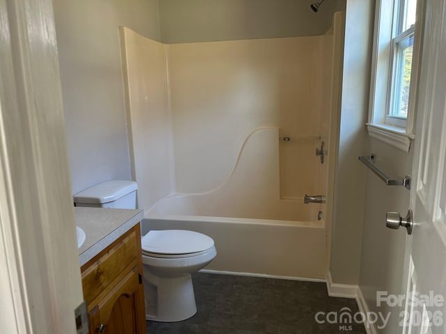 564 Shiloh Road S, York, SC 29745