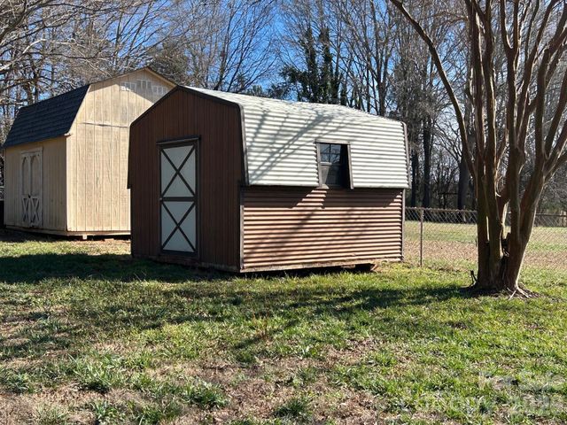 564 Shiloh Road S, York, SC 29745