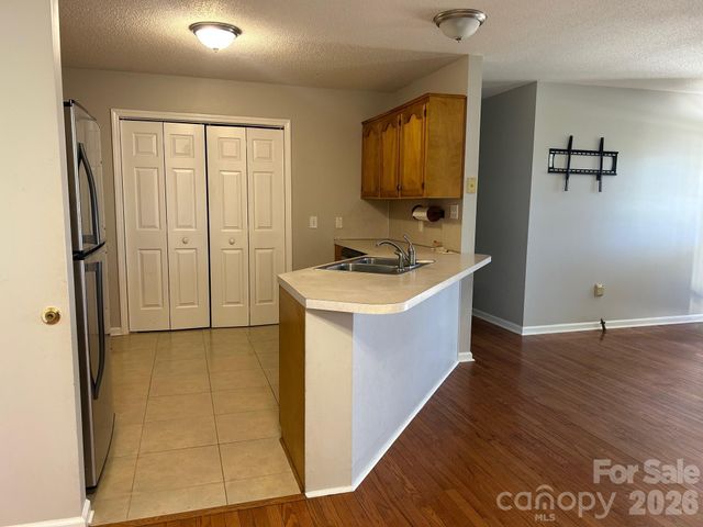 564 Shiloh Road S, York, SC 29745