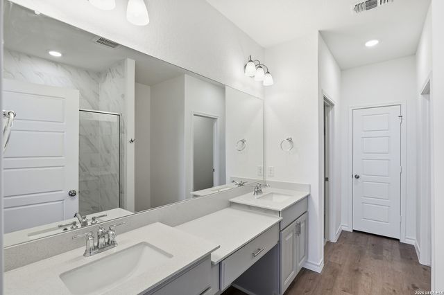 522 NIGHTINGALE AVENUE, Marion, TX 78124