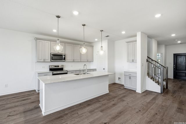 522 NIGHTINGALE AVENUE, Marion, TX 78124