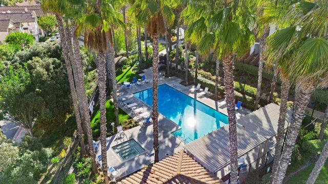 10206 Wateridge Cir 159, San Diego, CA 92121