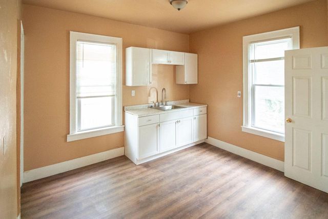 1238 N 34th STREET, Milwaukee, WI 53208