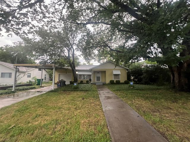 4233 Voncille Street, Haltom City, TX 76117