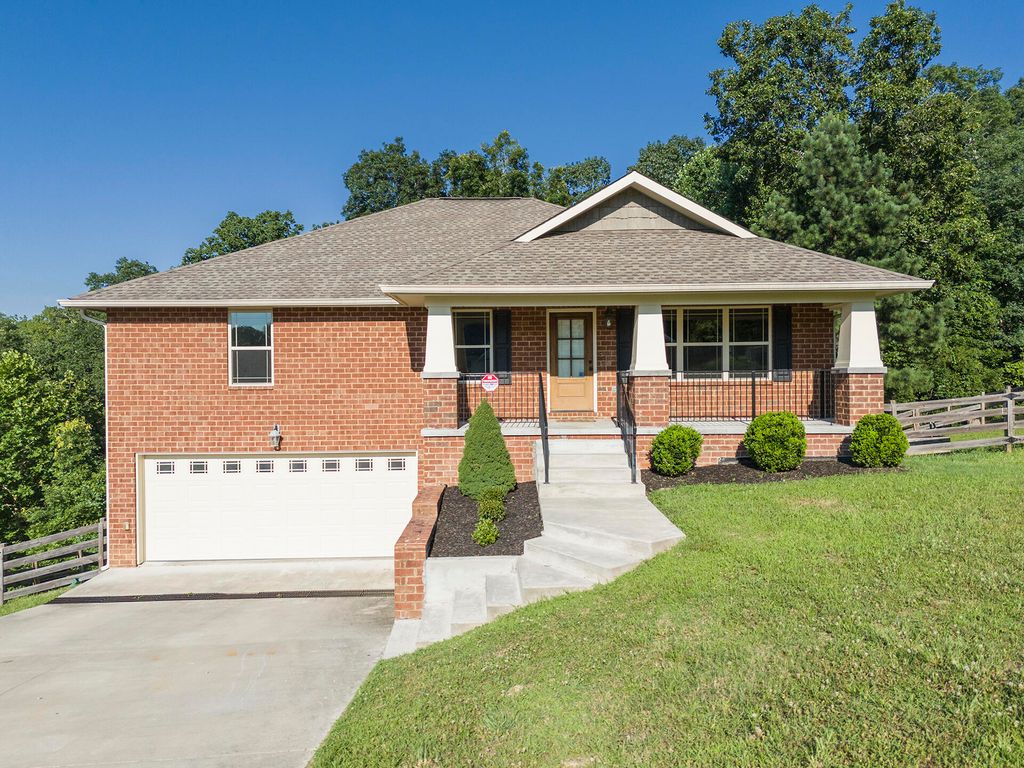 6253 River Stream Drive, Harrison, TN 37341