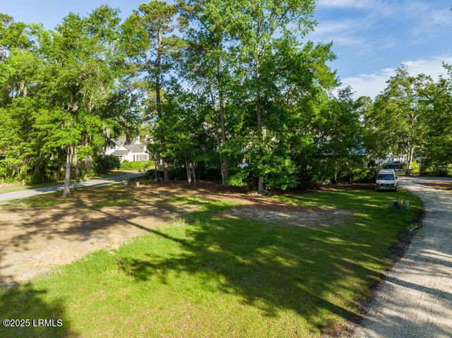 3 S Loudon, Beaufort, SC 29906