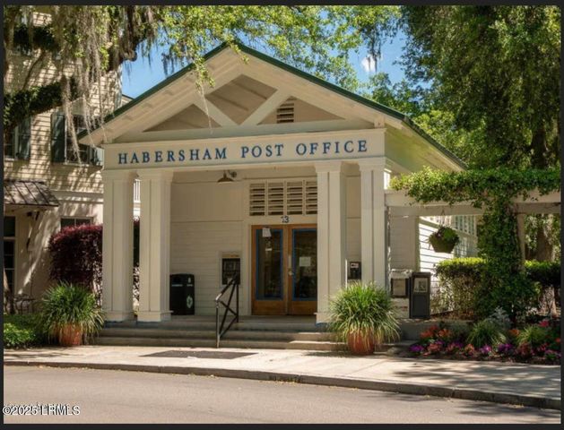 3 S Loudon, Beaufort, SC 29906