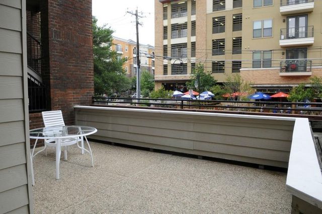 501 W 26th ST 101, Austin, TX 78705