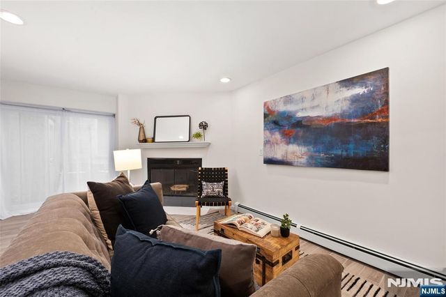 235 Park Avenue 1B, Hoboken, NJ 07030