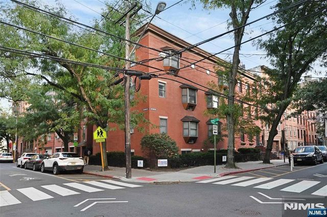 235 Park Avenue 1B, Hoboken, NJ 07030
