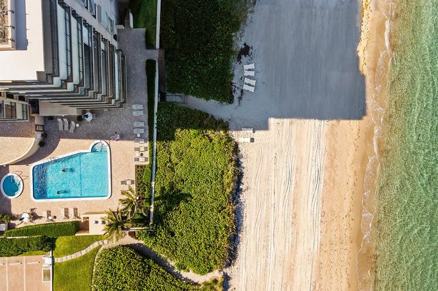 3009 S Ocean Boulevard P-04, Highland Beach, FL 33487
