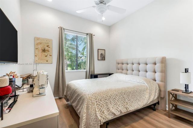 19528 SW 79th Pl, Cutler Bay, FL 33157