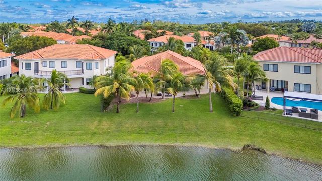 19528 SW 79th Pl, Cutler Bay, FL 33157