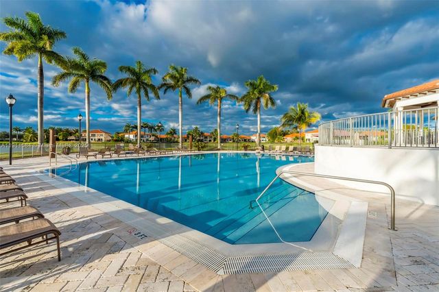 19528 SW 79th Pl, Cutler Bay, FL 33157