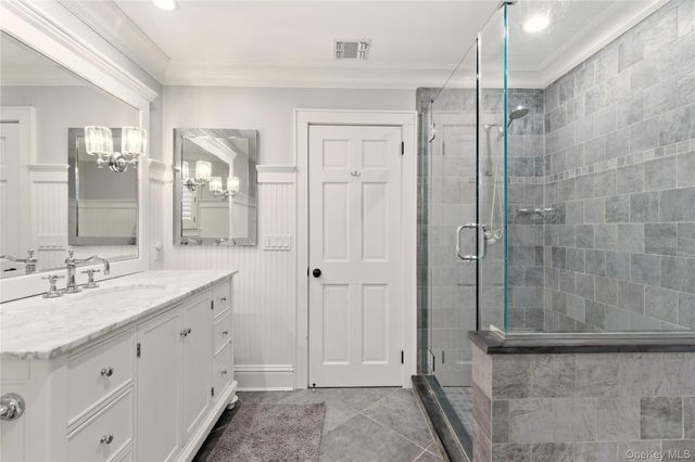 31 Carnegie Avenue, Huntington, NY 11743