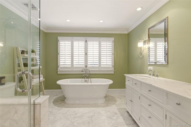 31 Carnegie Avenue, Huntington, NY 11743