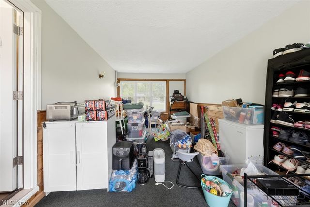 4223 Canterbury Road, North Olmsted, OH 44070