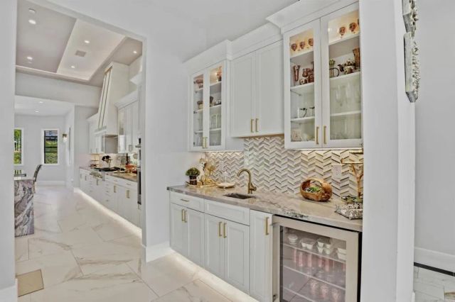14989 Orchard View Drive, Poway, CA 92064