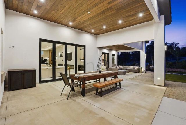 14989 Orchard View Drive, Poway, CA 92064