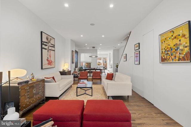 2727 ONTARIO RD NW, Washington, DC 20009